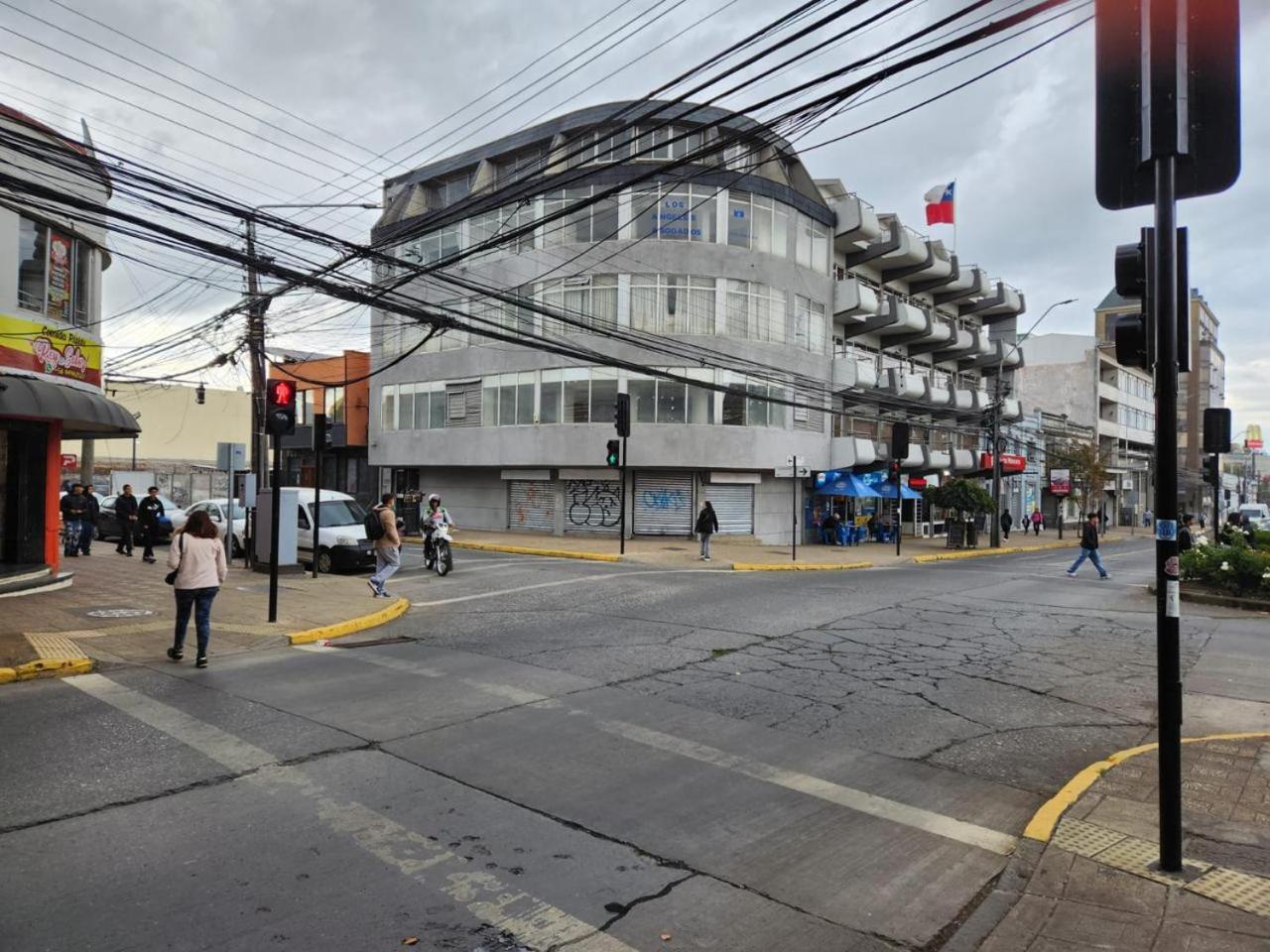 Hotel Gran Muso Los Ángeles Екстериор снимка